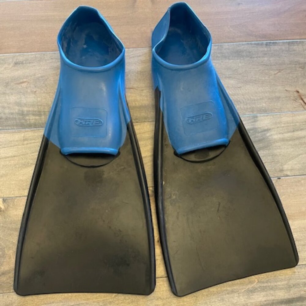HRE Floating Fins Flippers Diving Size 7-9 / 40-41 Reef Explorer 1619
